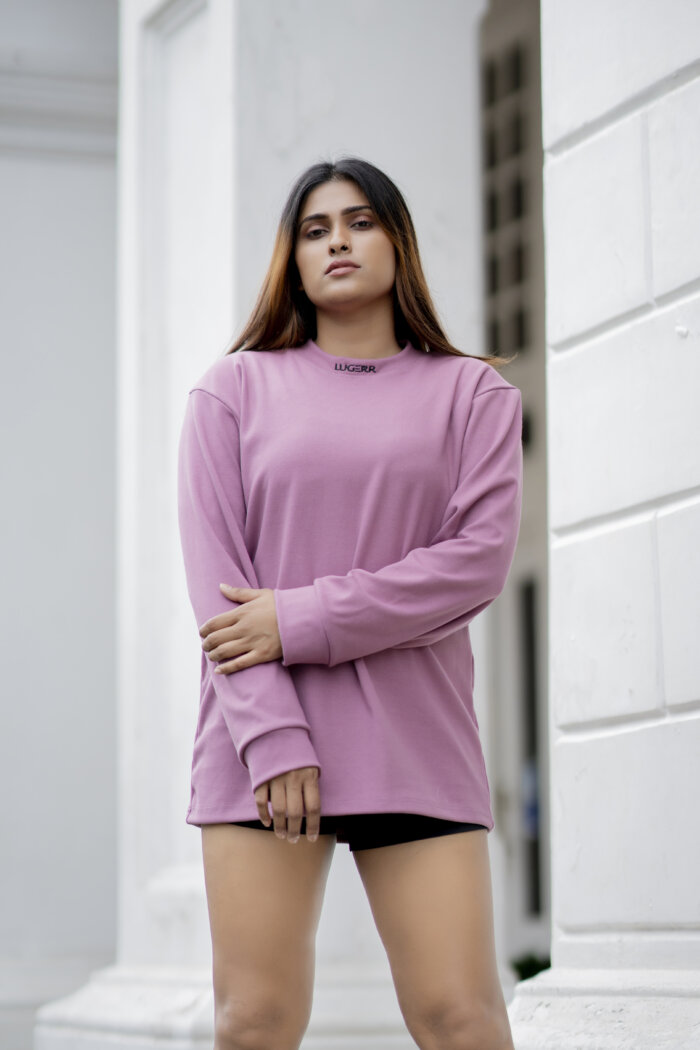 Lugerr High-neck Long sleeve Oversized Tee