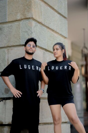 Lugerr Prime high-necked oversized tee