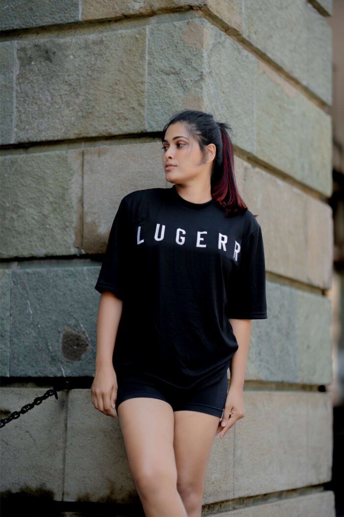 Lugerr Prime High-neck Oversized Tee - Black - Image 2