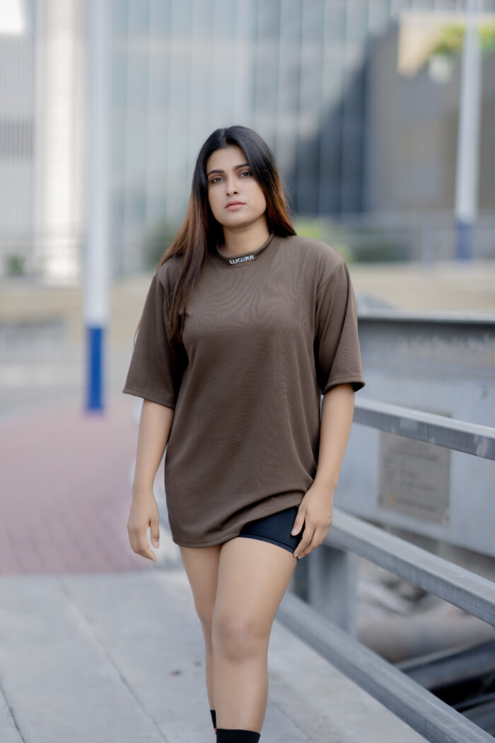 Lugerr high-necked oversized tee