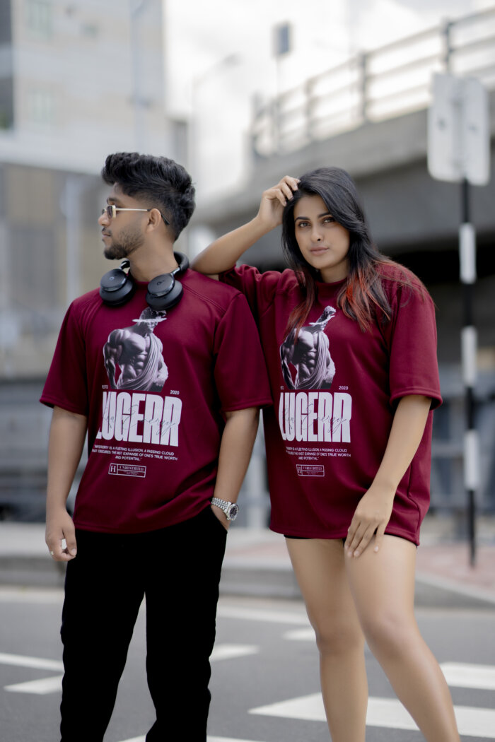 Lugerr RAW ENERGY high-necked oversized tee