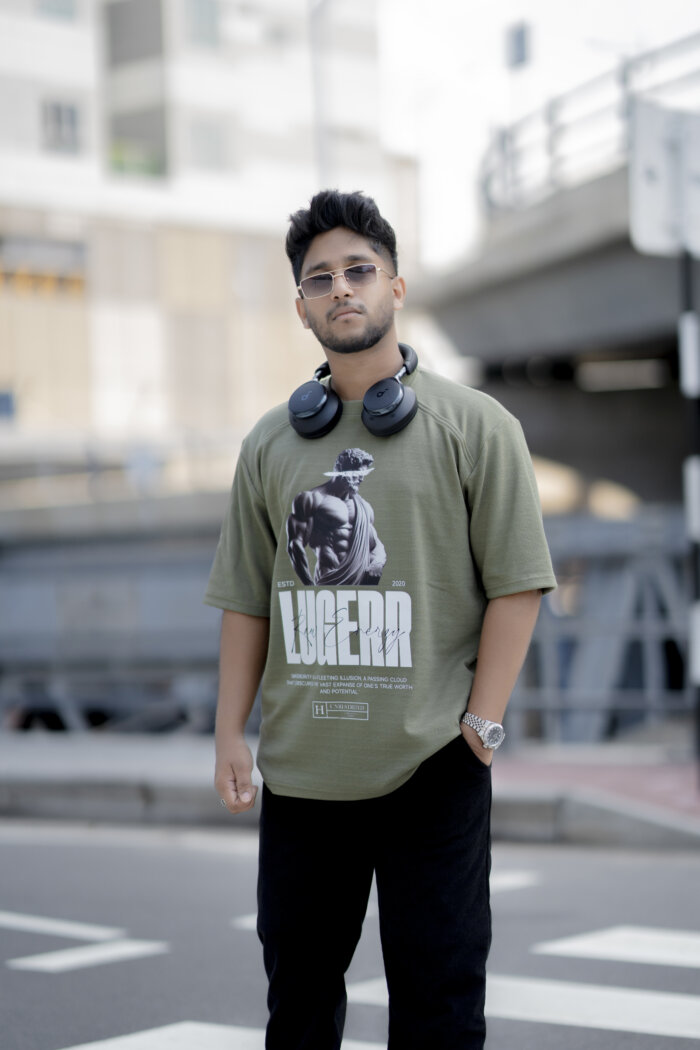Lugerr RAW ENERGY high neck Oversized Tee - Mossy Green - Image 2