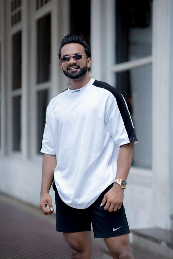 Lugerr Striped high neck Oversized Tee - White - Image 2