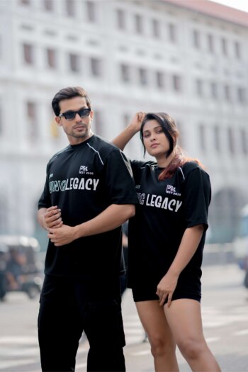 Living Legacy High-neck Oversized Tee – Black