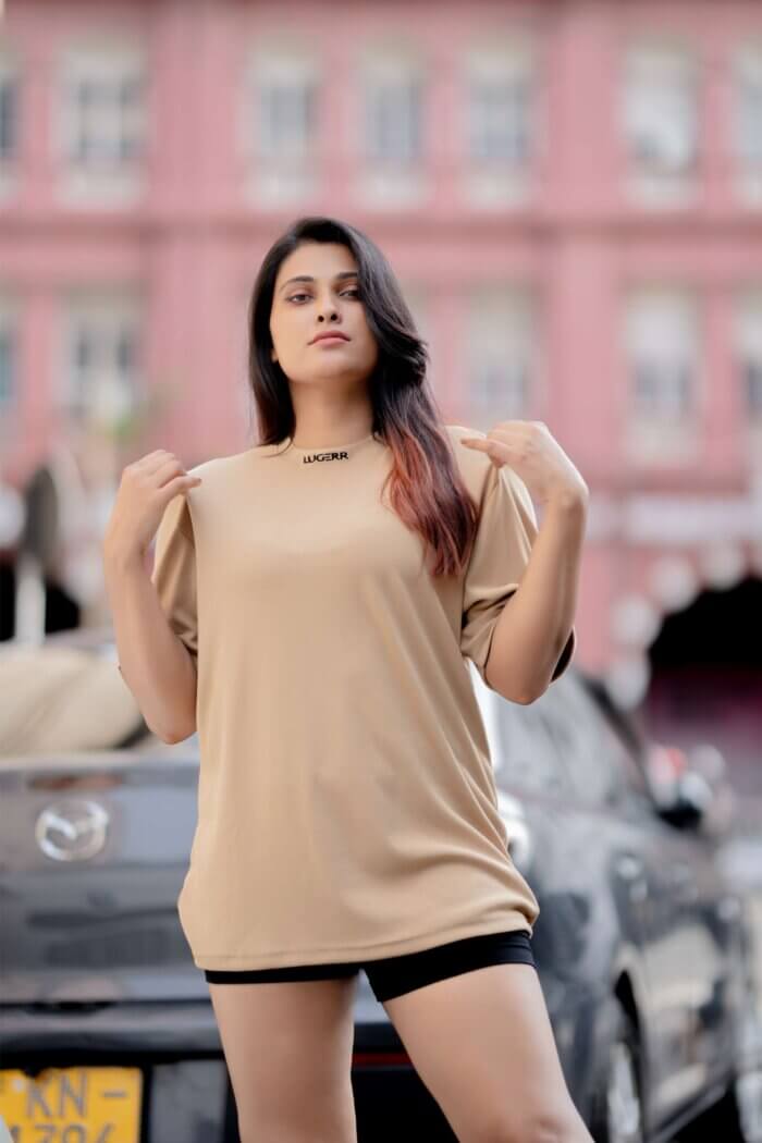 Lugerr High-neck Oversized Tee - Beige