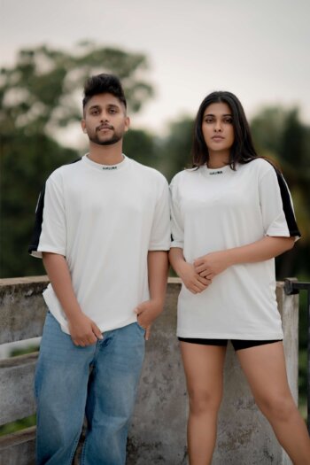 Lugerr Strip high neck oversized tee – Off White